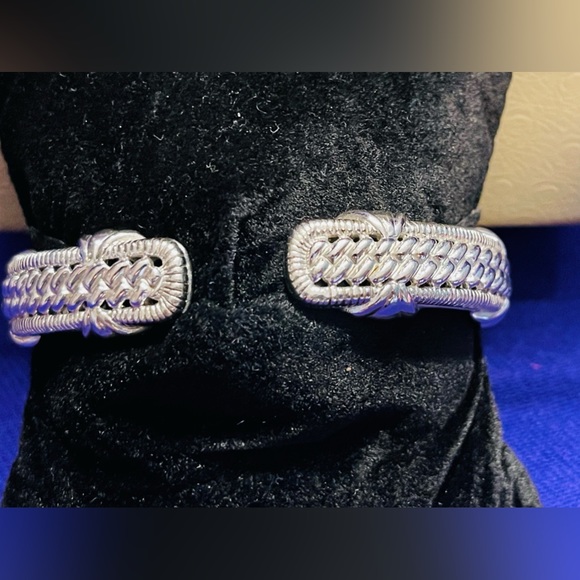 NWOT Judith Ripka Sterling Collection Amethyst Hinged Cuff Bracelet - Picture 6 of 13